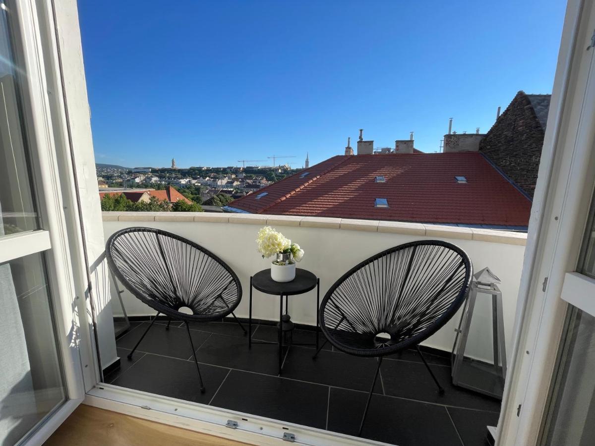 Budacastle Panoramic Luxurious Family Apt, Free Parking Included Budapest Luaran gambar