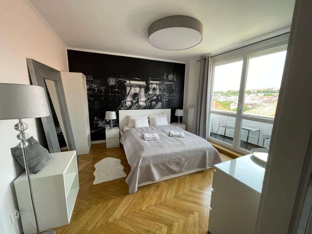Budacastle Panoramic Luxurious Family Apt, Free Parking Included Budapest Luaran gambar